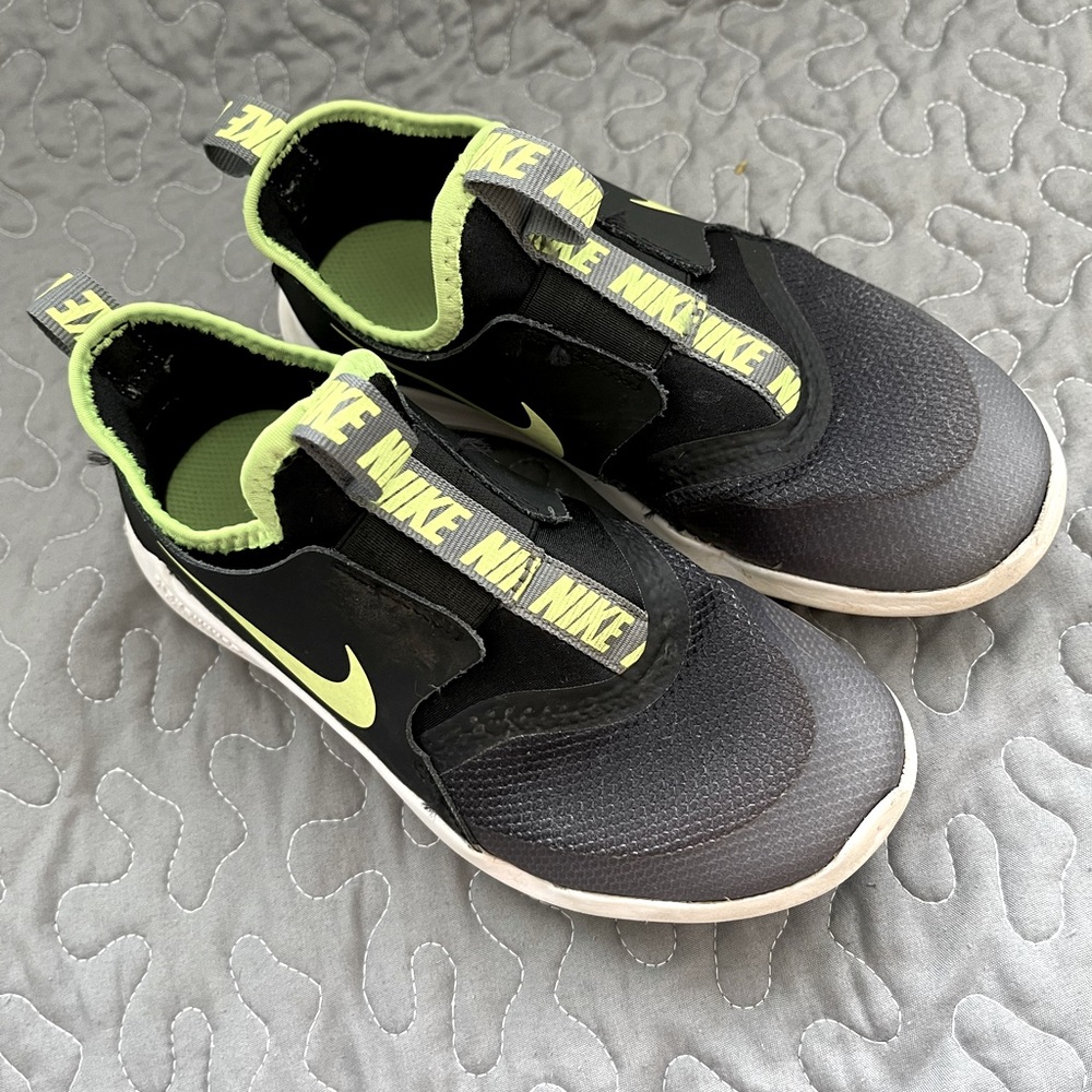 Nike kids